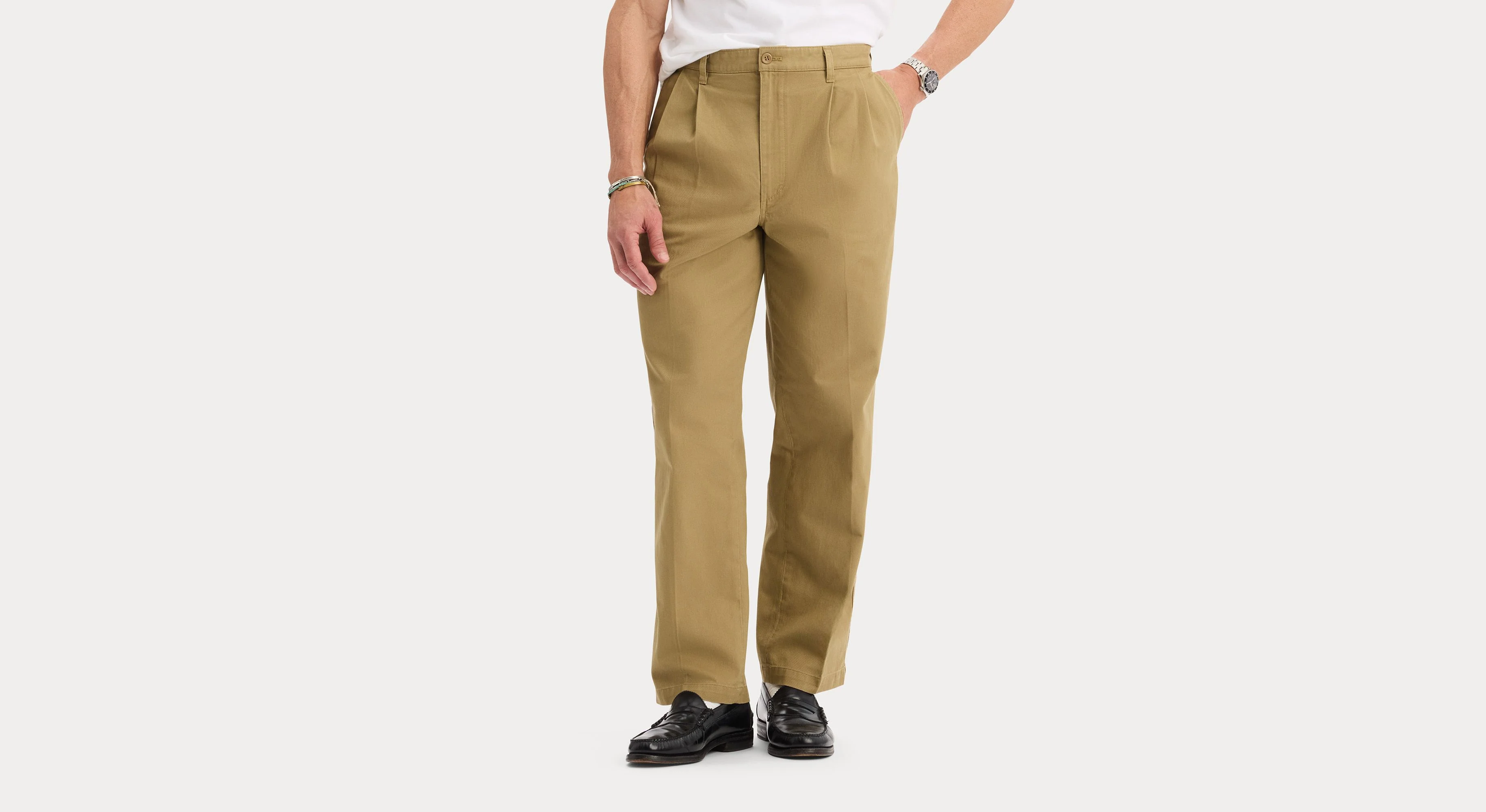 Eighty-Six Original Pleated Chinos, Loose Fit